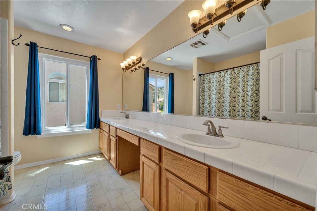 Image 31 of property listing at 7305 Dana Drive, Palmdale, CA 93551