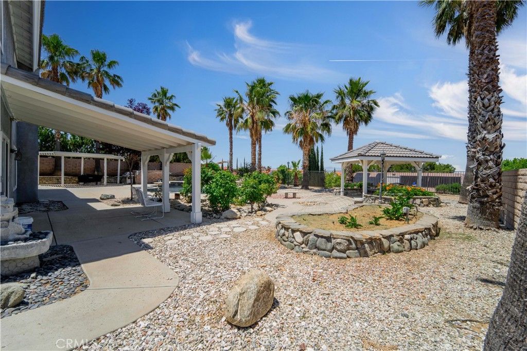 Image 40 of property listing at 7305 Dana Drive, Palmdale, CA 93551
