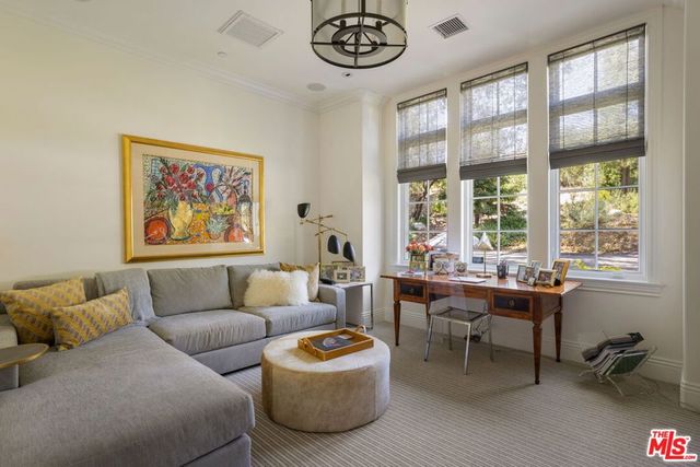 2210 Triunfo Place, Agoura Hills, CA 91301