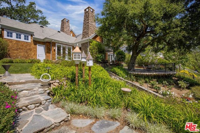2210 Triunfo Place, Agoura Hills, CA 91301