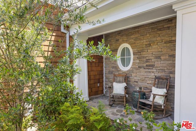 2210 Triunfo Place, Agoura Hills, CA 91301