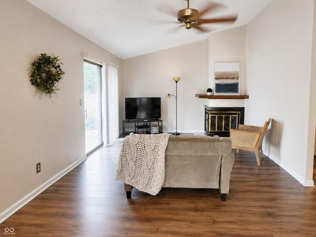1169 E Garden Drive, Terre Haute, IN 47802