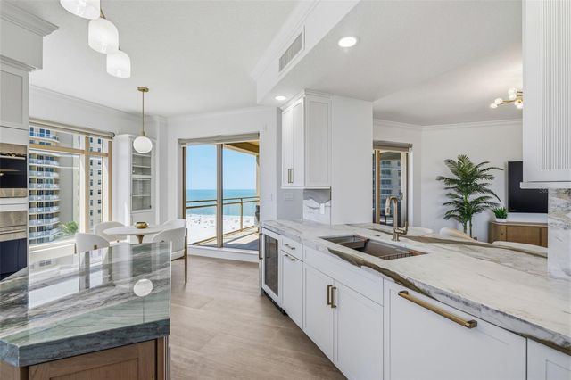 11 BAYMONT STREET 907, Clearwater Beach, FL 33767