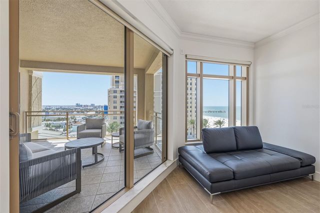 11 BAYMONT STREET 907, Clearwater Beach, FL 33767