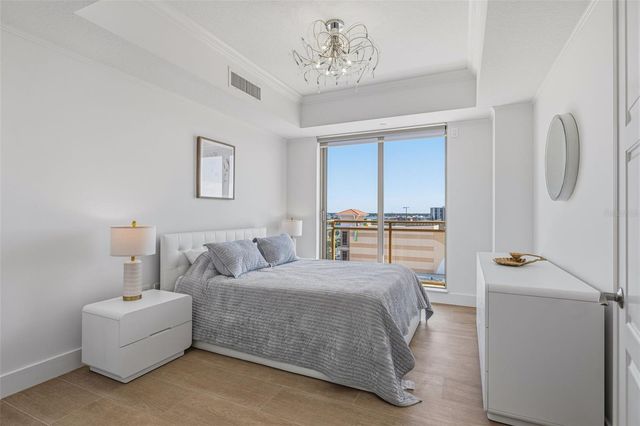 11 BAYMONT STREET 907, Clearwater Beach, FL 33767