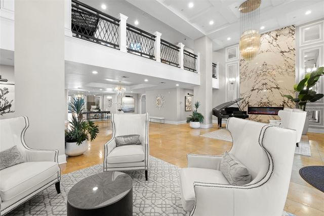 11 BAYMONT STREET 907, Clearwater Beach, FL 33767