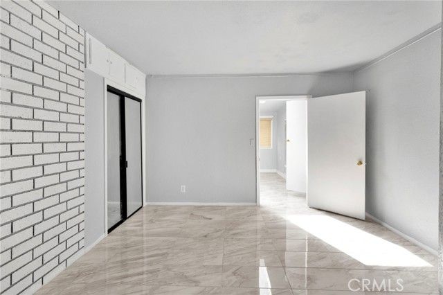 21008 South Road, Apple Valley, CA 92307