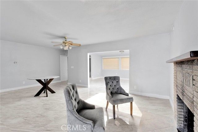 21008 South Road, Apple Valley, CA 92307