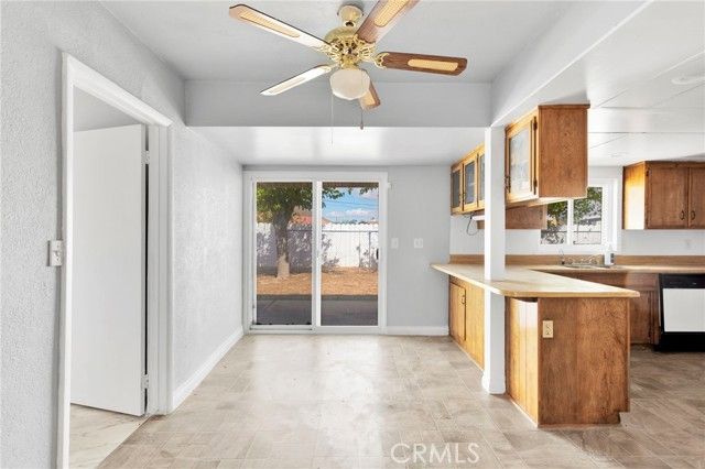 21008 South Road, Apple Valley, CA 92307