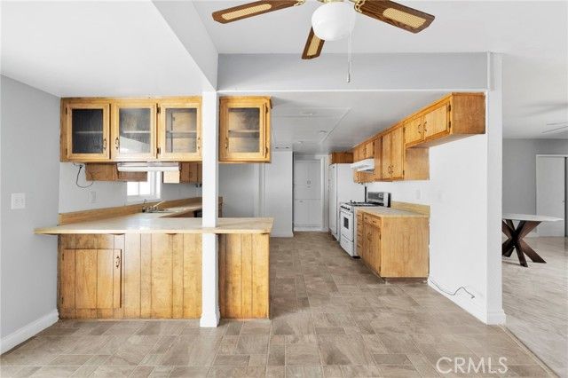 21008 South Road, Apple Valley, CA 92307