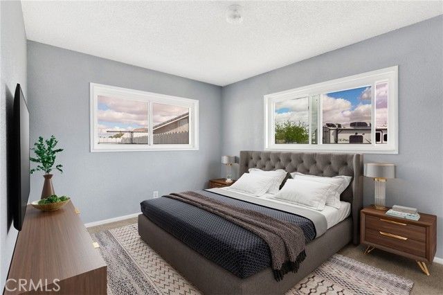 21008 South Road, Apple Valley, CA 92307