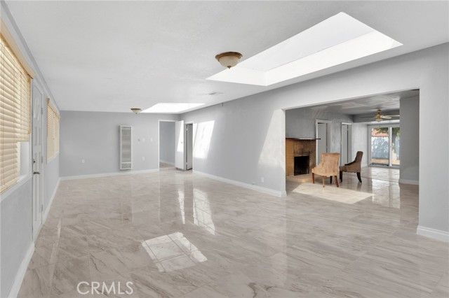 21008 South Road, Apple Valley, CA 92307