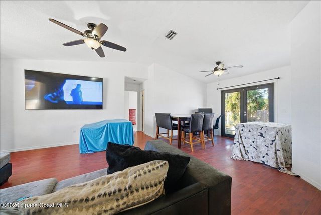 401 Whealan Street SW, Palm Bay, FL 32908