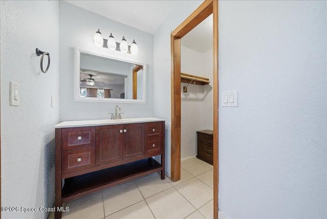 401 Whealan Street SW, Palm Bay, FL 32908