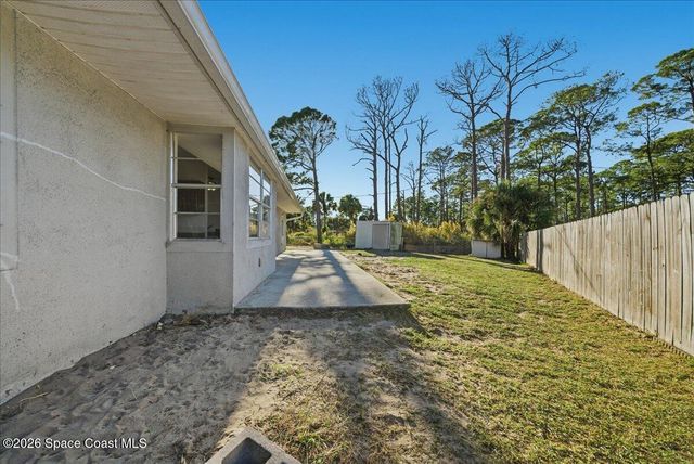 401 Whealan Street SW, Palm Bay, FL 32908