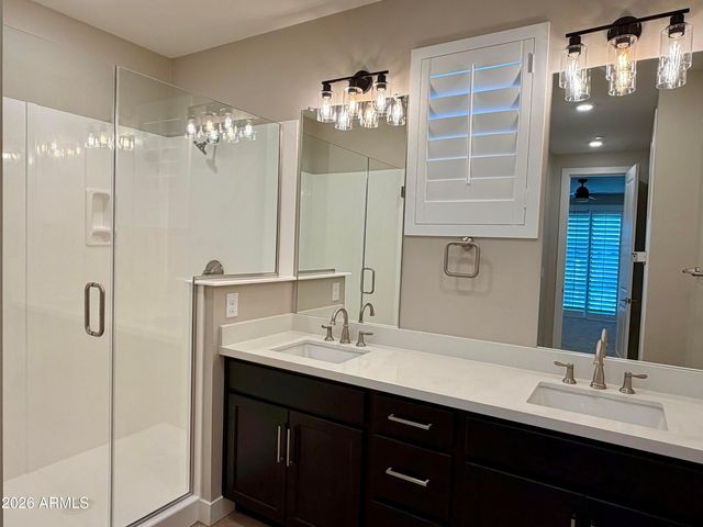 2121 W Sonoran Desert Drive Apt 17, Phoenix, AZ 85085