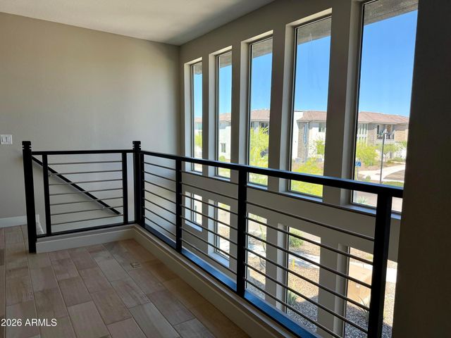 2121 W Sonoran Desert Drive Apt 17, Phoenix, AZ 85085