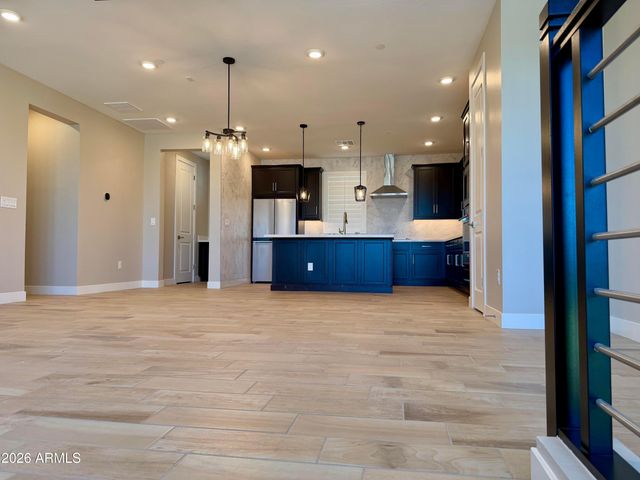 2121 W Sonoran Desert Drive Apt 17, Phoenix, AZ 85085