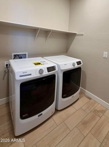 2121 W Sonoran Desert Drive Apt 17, Phoenix, AZ 85085