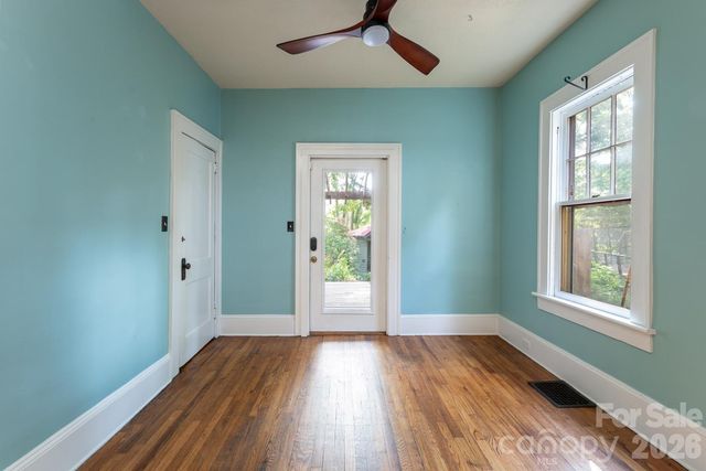 3 Woodlawn Avenue, Asheville, NC 28801