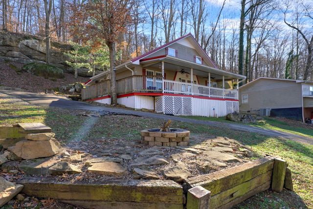 419 Jackie Dukes Dr, Lewisburg, KY 42256