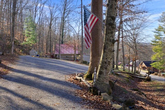 419 Jackie Dukes Dr, Lewisburg, KY 42256