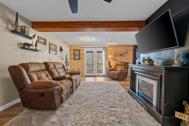 419 Jackie Dukes Dr, Lewisburg, KY 42256