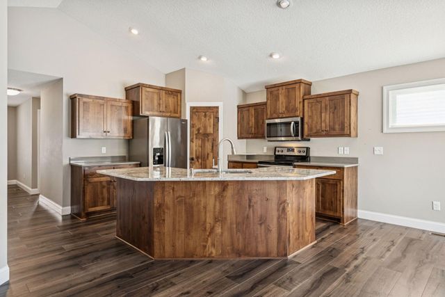 10105 Ewing Lane N, Brooklyn Park, MN 55443