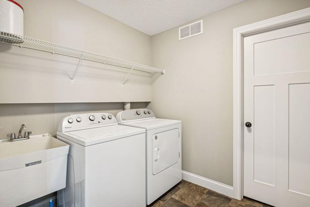 10105 Ewing Lane N, Brooklyn Park, MN 55443