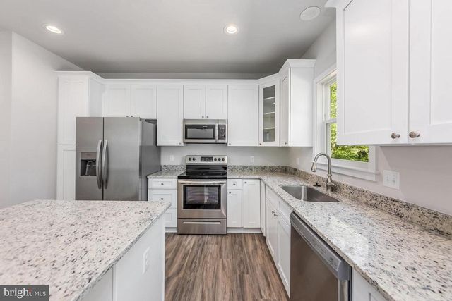 502 LIBERTY BLVD, Locust Grove, VA 22508