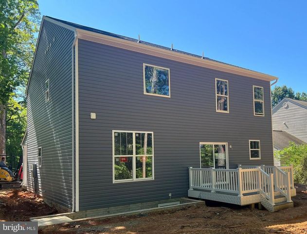 502 LIBERTY BLVD, Locust Grove, VA 22508