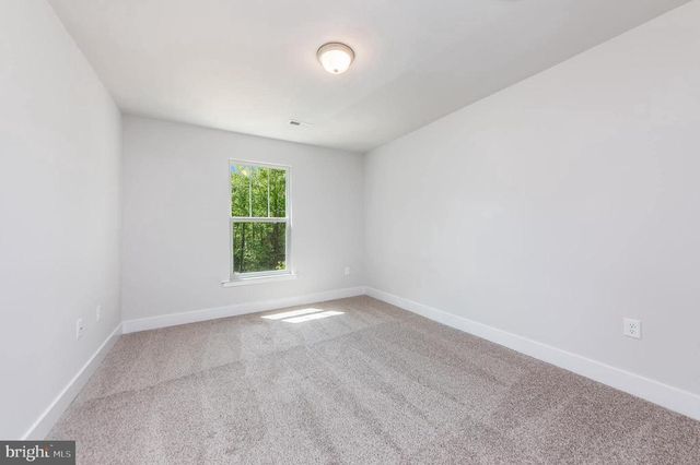502 LIBERTY BLVD, Locust Grove, VA 22508