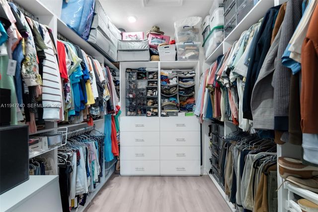 180 SW 185th Way, Pembroke Pines, FL 33029