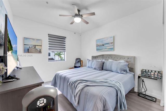 180 SW 185th Way, Pembroke Pines, FL 33029