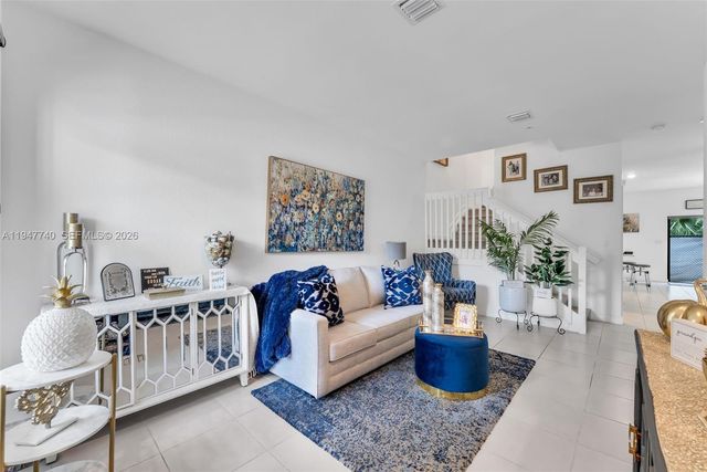 180 SW 185th Way, Pembroke Pines, FL 33029