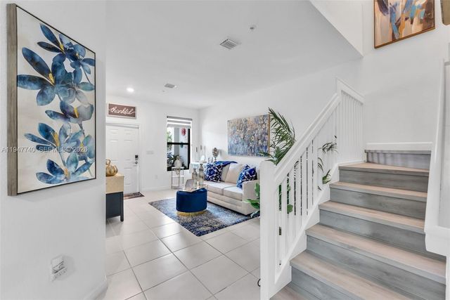 180 SW 185th Way, Pembroke Pines, FL 33029