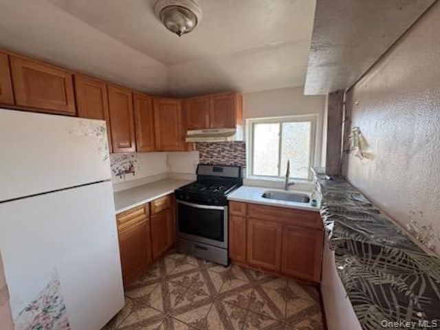 158-12 85th Avenue, Jamaica, NY 11432