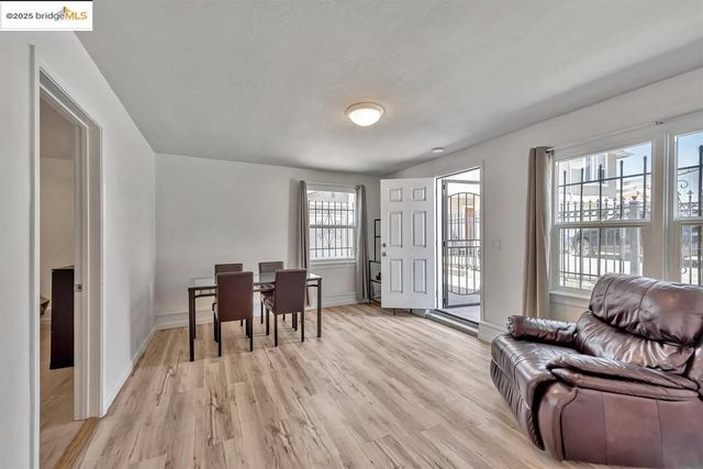 1715 9th Ave Unit C, Oakland, CA 94606