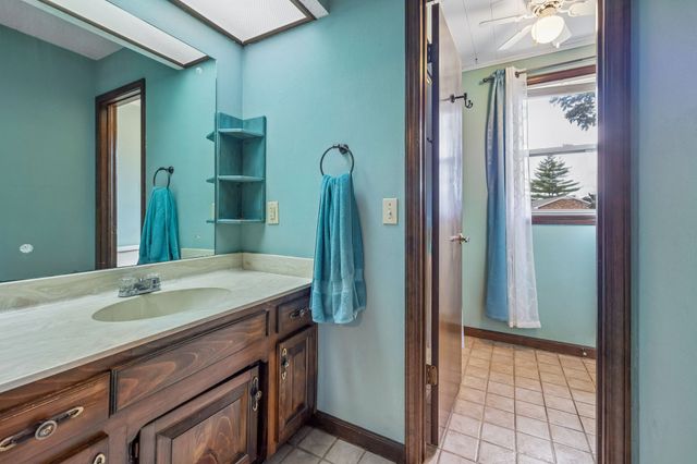 609 Windmere Dr, Lebanon, TN 37090