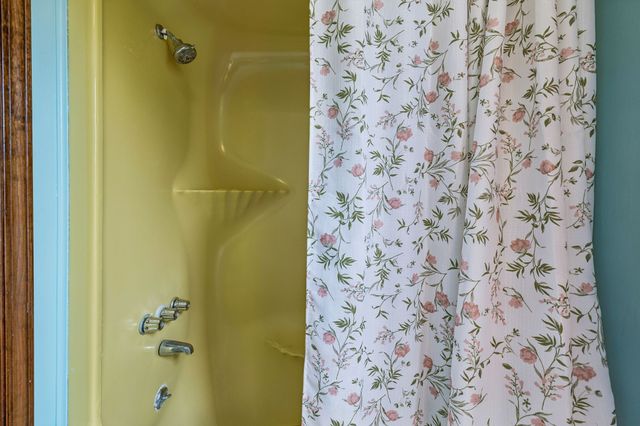 609 Windmere Dr, Lebanon, TN 37090