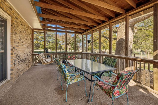 609 Windmere Dr, Lebanon, TN 37090