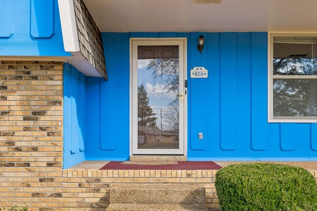 609 Windmere Dr, Lebanon, TN 37090