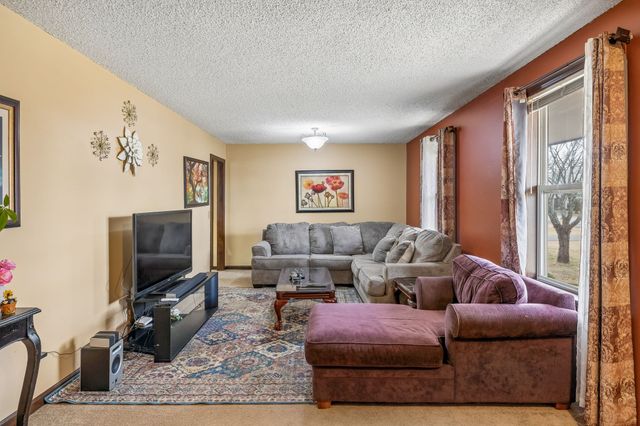 609 Windmere Dr, Lebanon, TN 37090