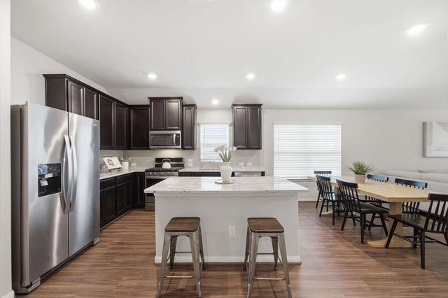 2535 Anderwood Pointe Way, Pearland, TX 77089