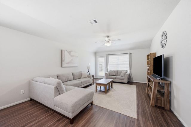 2535 Anderwood Pointe Way, Pearland, TX 77089