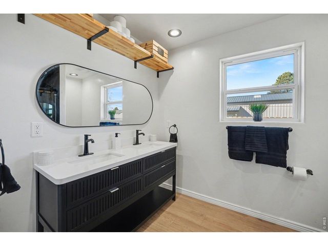 125 6th St, Dacono, CO 80514