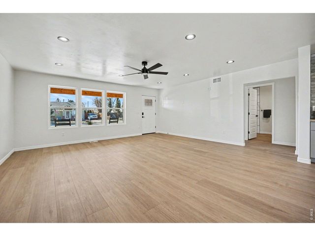 125 6th St, Dacono, CO 80514
