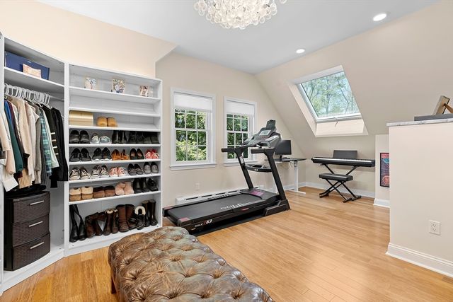 4 Rolling Lane, Natick, MA 01760