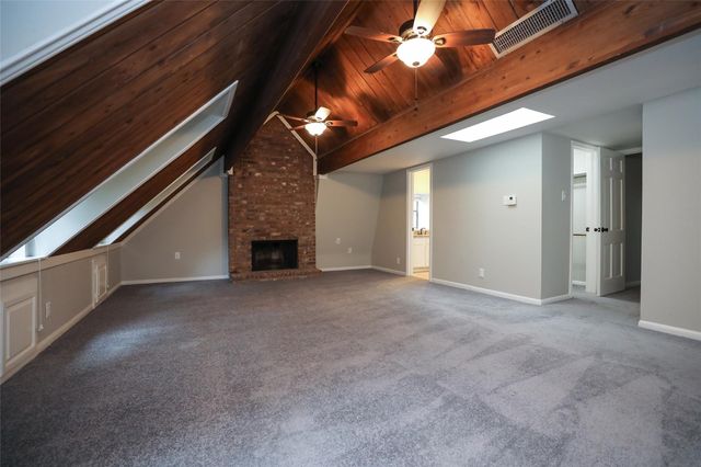 5370 Brownway Street D33, Houston, TX 77056