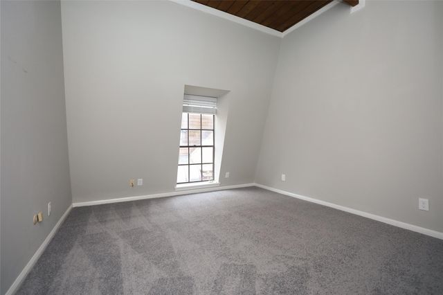 5370 Brownway Street D33, Houston, TX 77056